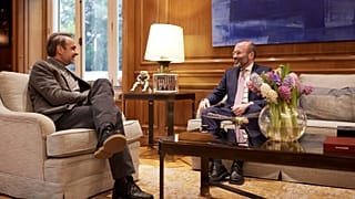 Ο Κυριάκος Μητσοτάκης με τον Μάνφρεντ Βέμπερ