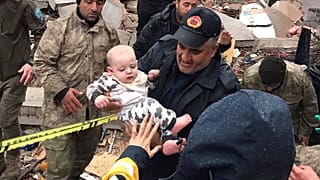 Resgate de bebé em Malatya, Turquia