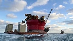 Der von Greenpeace gekaperte Frachter