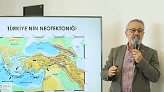 Prof. Dr. Naci Görür