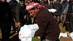Beerdigung eines Kindes in der Provinz Aleppo in Syrien