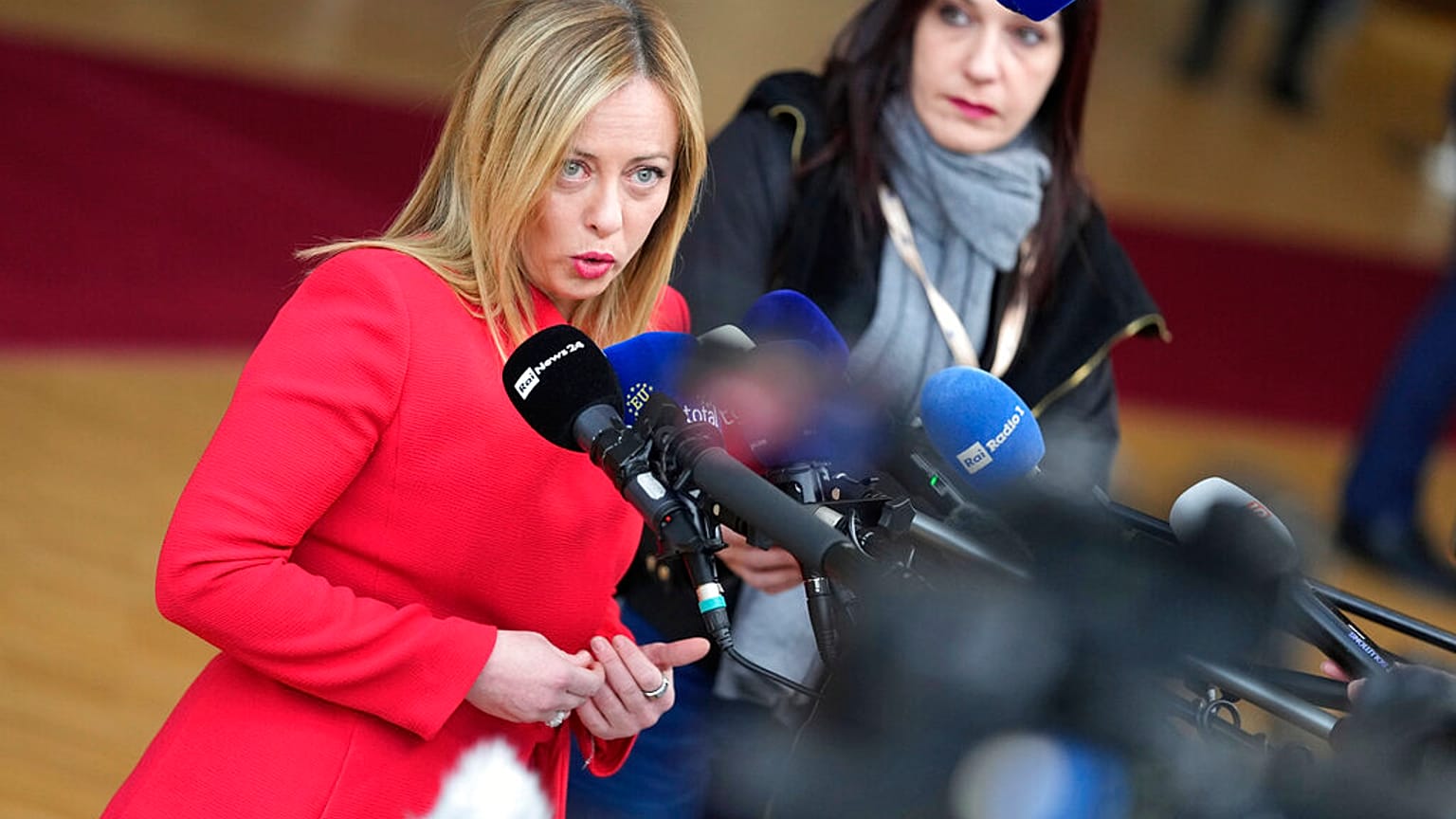 Giorgia Meloni macht in der EU Druck auf eine strengere Migrationspolitik.