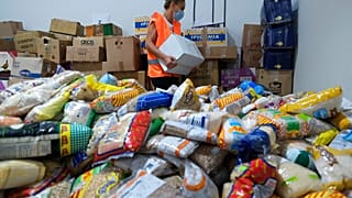 Συγκέντρωση ανθρωπιστικής βοήθειας στην Κύπρο (φώτο αρχείου)