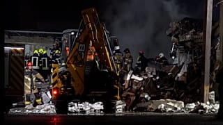 Se cree que unas diez personas se encontraban en el interior del edificio cuando se produjo la explosión.