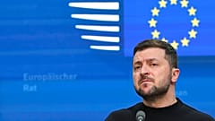 Volodymyr Zelenskyy, Presidente da Ucrânia, em conferência de imprensa no âmbito de um Conselho Europeu, em Bruxelas, Bélgica