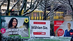 Wahlplakate in Berlin vor der Wiederholung der Senatswahl