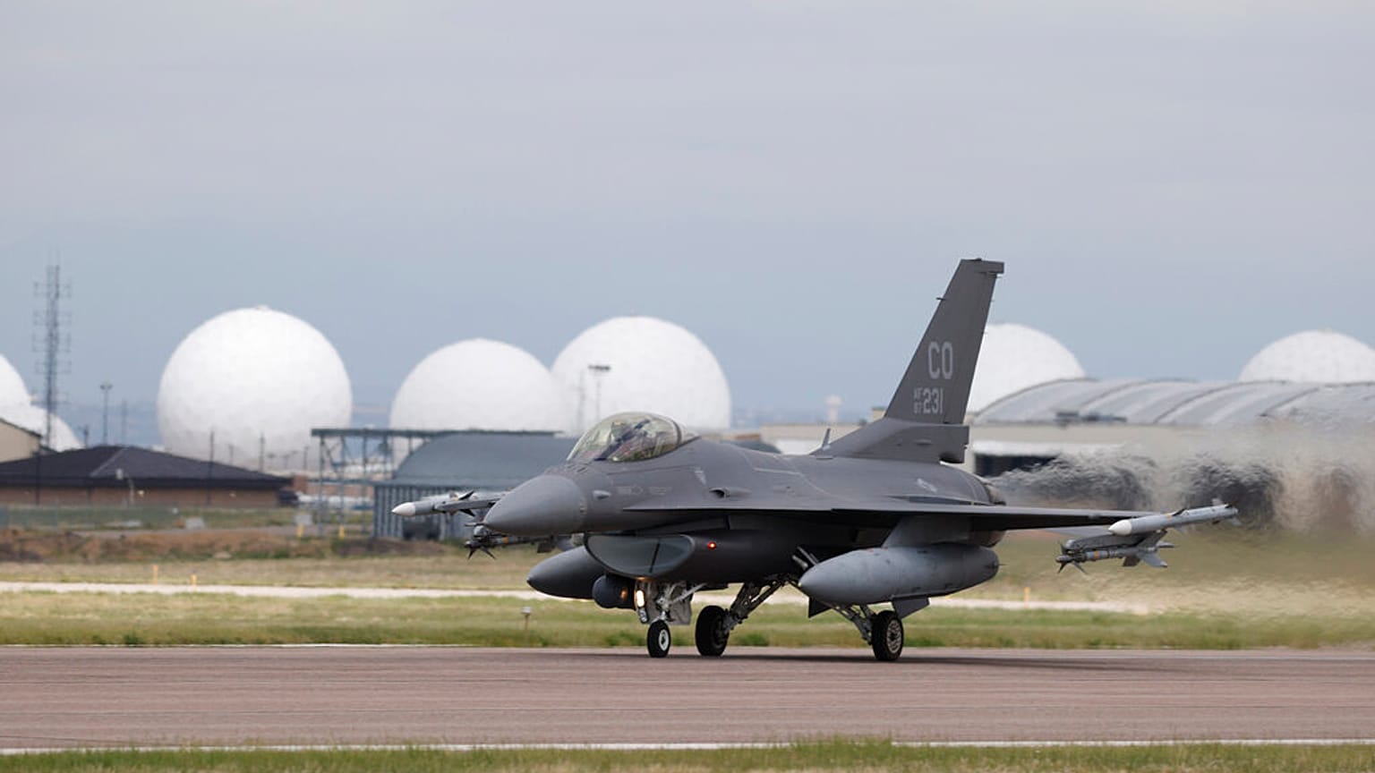 F-+& Kampfflguzeug in den USA - Archiv