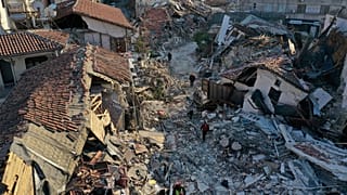 Разрушенные дома в Антакье