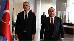 الأمين العام لحلف شمال الأطلسي ووزير الخارجية التركي