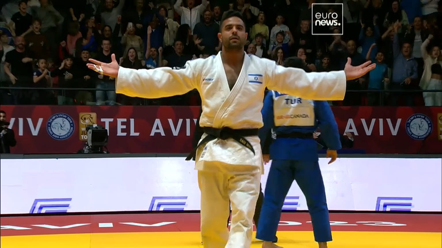 Un momento epico della seconda giornata del Grande Slam di Tel Aviv