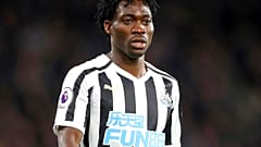 Christian Atsu a Newcastle mezében