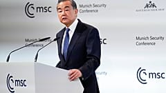  Diplomata chinês Wang Yi, na Conferência de Segurança de Munique, Alemanha