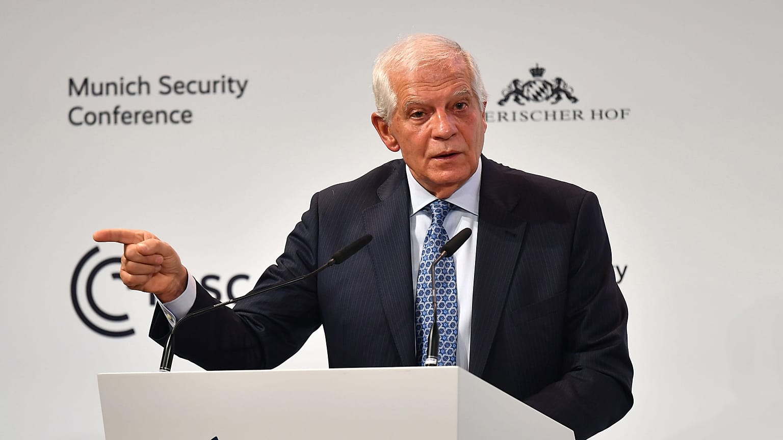 Josep Borrell egy müncheni biztonsági konferencián
