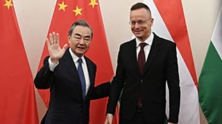 Wang Yi és Szijjártó Péter február 20-án Budapesten tárgyalt