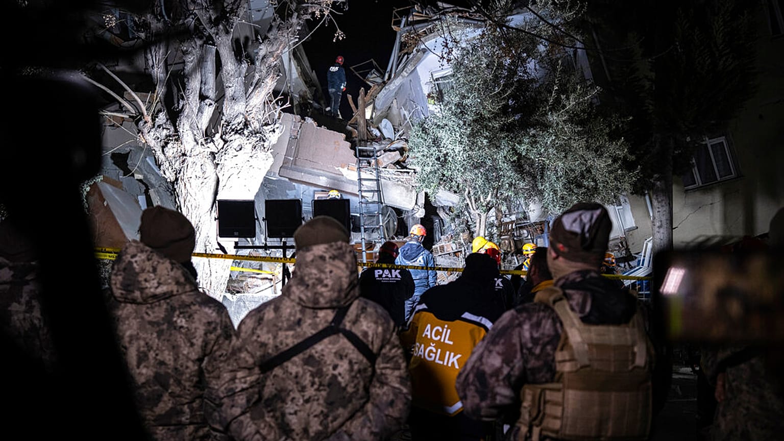 Un bâtiment détruit dans la province d'Hatay, en Turquie, lundi 20 février 2023