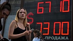 St. Petersburg kentinde bir döviz bürosu