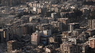 محافظة هاتاي لحق بها ضرر كبير في الزلزال الأول