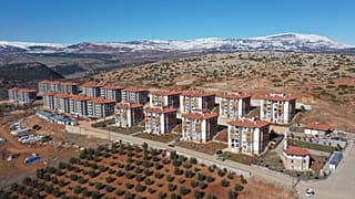 Pazarcık ilçesinde, TOKİ tarafından inşa edilen binalarda herhangi bir yapısal hasar olmadığı belirlendi