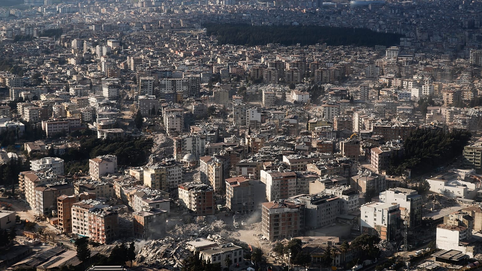Defne merkezli 6,4 büyüklüğündeki deprem Hatay'daki can kaybı ve hasarı ağırlaştırdı
