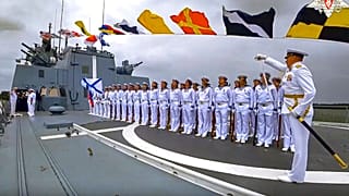 Die Fregatte Admiral Gorschkow in Richards Bay, Südafrika, am 22.02.2023