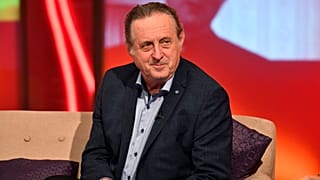 Dunai Tamás színművész a Hogy volt?! című tv-műsor felvételén, az MTVA Kunigunda utcai gyártóbázisának SZOP stúdiójában 2019-ben