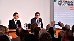 Szijjártó Péter külgazdasági és külügyminiszter és Kocsis Máté, a Fidesz parlamenti frakcióvezetője Budapes