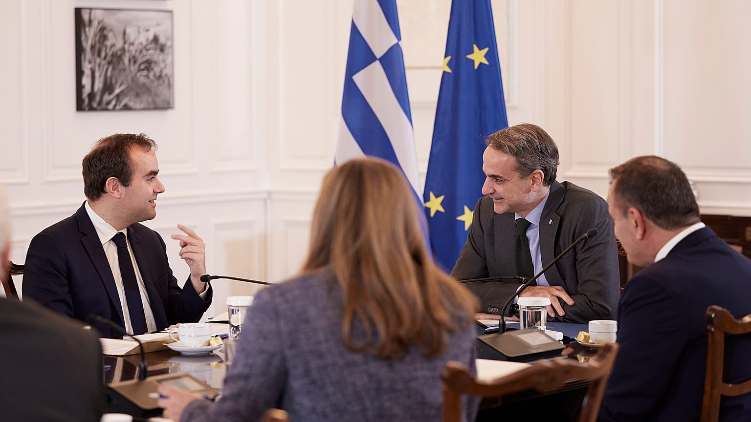 ΣΥΝΑΝΤΗΣΗ ΜΗΤΣΟΤΑΚΗ ΜΕ ΤΟΝ ΓΑΛΛΟ ΥΠΟΥΡΓΟ ΑΜΥΝΑΣ