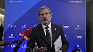 Johannes Hahn költségvetési biztos: "az az érdekünk, hogy megoldjuk a problémákat"