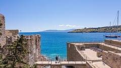La bahía de Bodrum, en la "costa de la felicidad" de Turquía, lleva décadas atrayendo a ricos y famosos de todo el mundo.