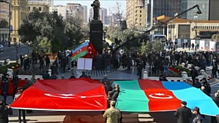 مراسم بزرگداشت قربانیان کشتار خوجالی در باکو