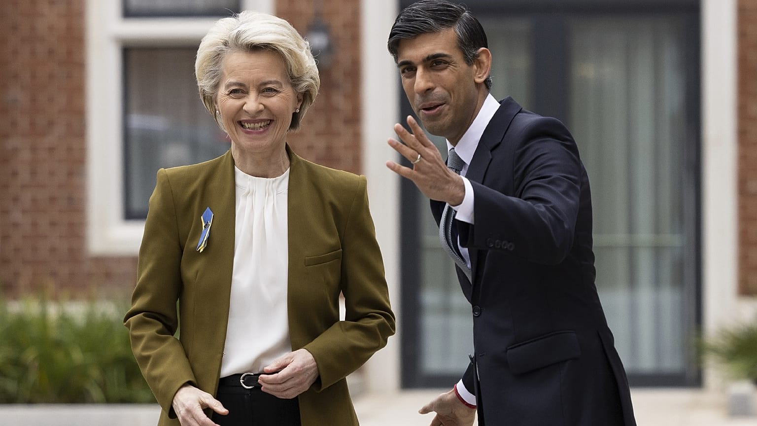 Britain's Prime Minister Rishi Sunak, right, greets European Commission President Ursula von der Leyen at the Fairmont Hotel in Windsor, England, Feb. 27, 2023. 