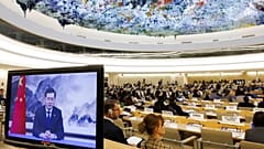 Min. Negócios Estrangeiros chinês fala ao Conselho dos Direitos Humanos da ONU