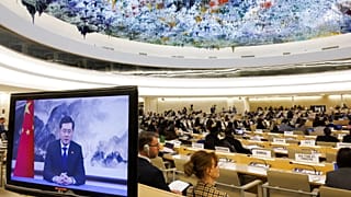 Min. Negócios Estrangeiros chinês fala ao Conselho dos Direitos Humanos da ONU