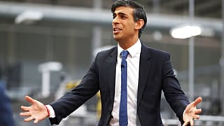 Le Premier ministre britannique Rishi Sunak, à Belfast, le 28 février 2023