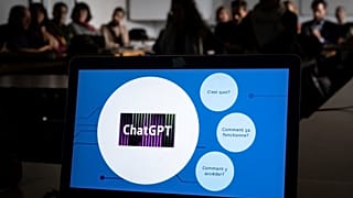 Yapay zeka ChatGPT'ye Elon Musk rakip arayışında