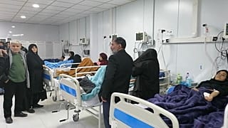 Более 1200 случаев газового отравления в школах для девочек по всему Ирану