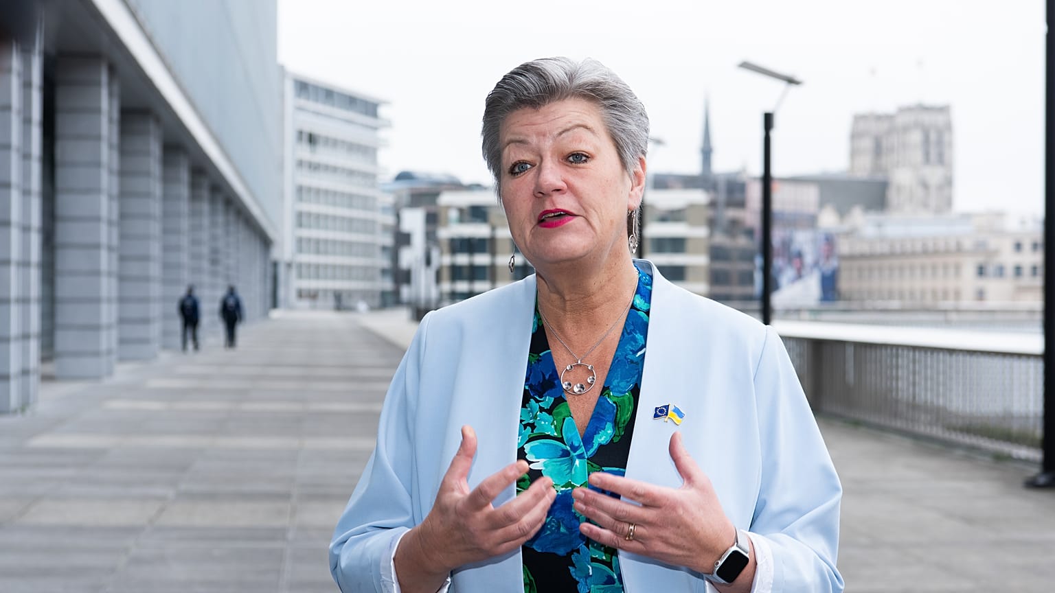 EU-Kommissarin Ylva Johansson kann die italienische Migrationspolitik nachvollziehen.