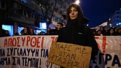 Yunanistan'da tren kazası protestosu