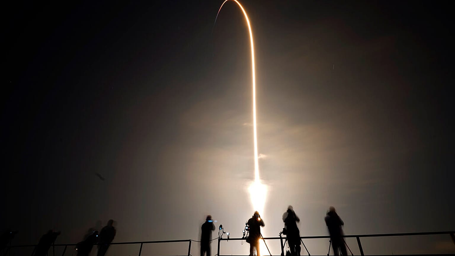 SpaceX’in uzay aracı Dragon