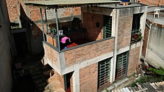 This two-storey building has won the 'House of the Year" award by specialist reference site ArchDaily.