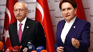 Η ηγέτης του Καλού Κόμματος της Τουρκίας Μεράλ Ακσενέρ και ο αρχηγός του Ρεπουμπλικανικού Κόμματος  Κεμάλ Κιλιτσντάρογλου
