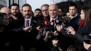 Meral Akşener'in Başdanışmanı Turhan Çömez