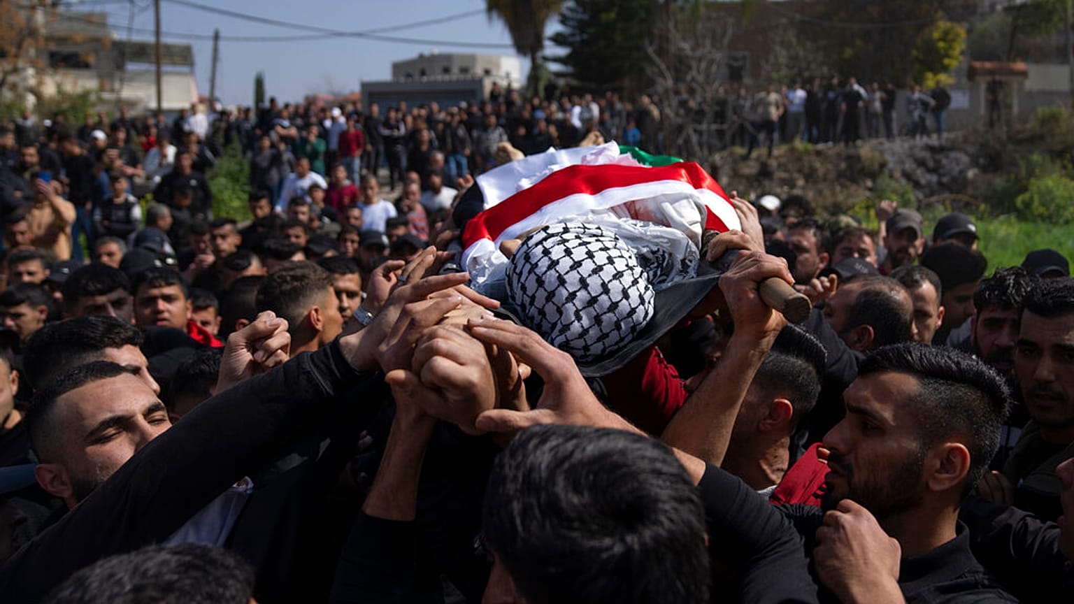 Violência entre palestinianos e israelitas sem fim à vista.