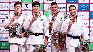Bobonov triunfa en la categoría de menos de 100 kilos