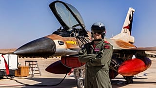 İsrail f-16 savaş uçağı (arşiv)