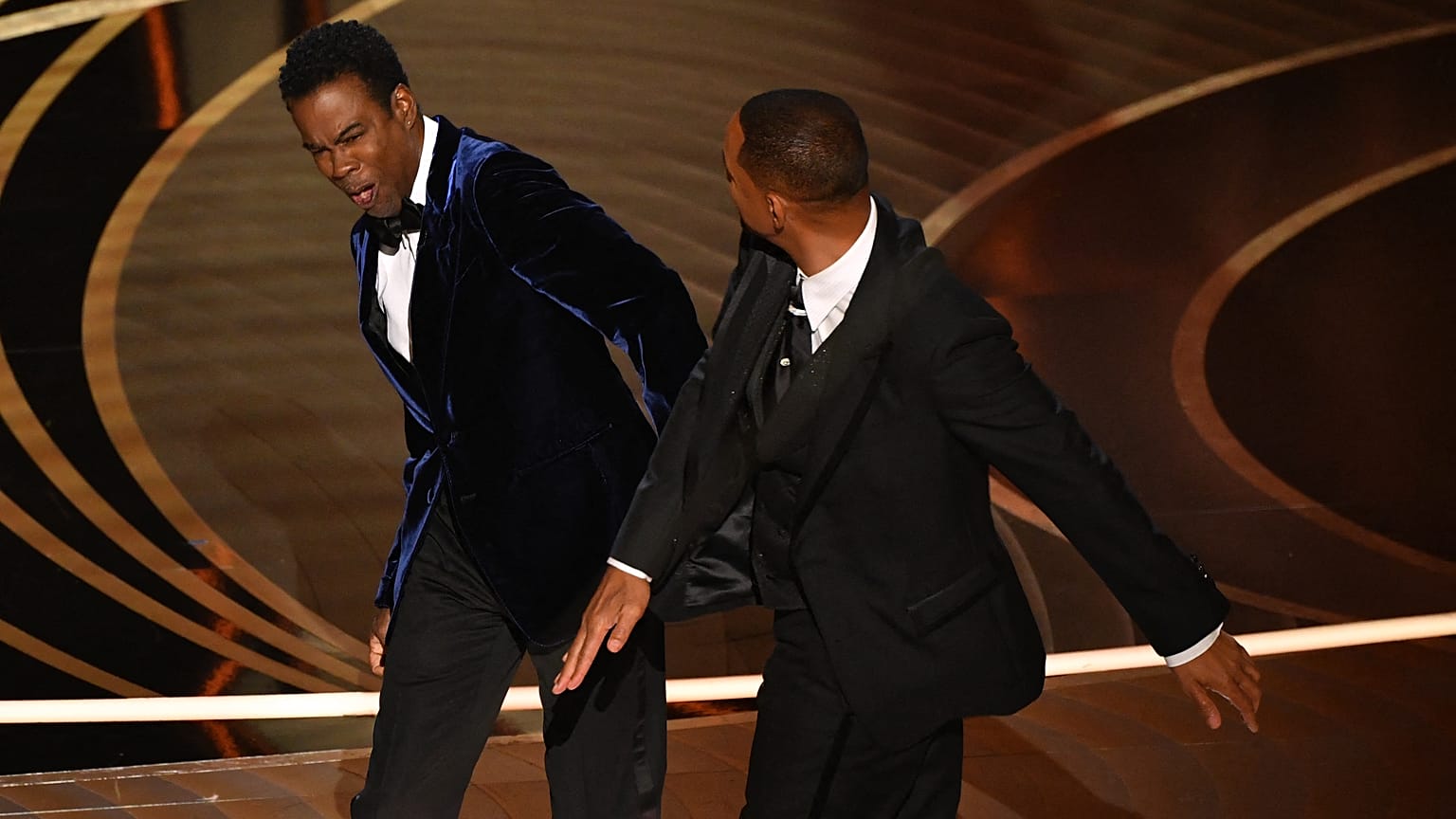 Amerikalı aktör Will Smith, Oscar töreninde Chris Rock'a tokat attı