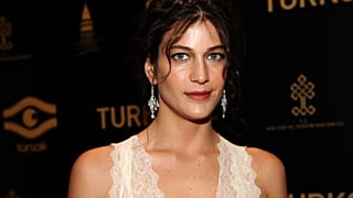 Berrak Tüzünataç