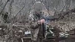Az ukrán hadifogoly, közvetlenül kivégzése előtt
