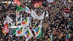 Die Gwersckaften rechneten mit 2 Millionen Menchen auf der Straße.