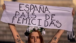 Femen-Demo gegen Gewalt gegen Frauen in Madrid Ende Januar